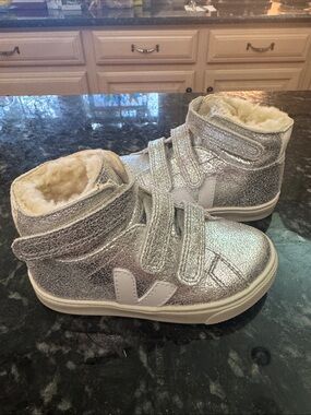 Veja Kids Metallic Silver High-Top Boots with Faux Fur